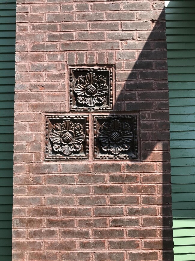 39 Willow St, North Adams, MA 01247 - photo 3