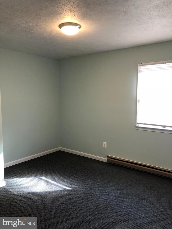 23970 Maypole Rd unit E, Leonardtown, MD 20650 - photo 3