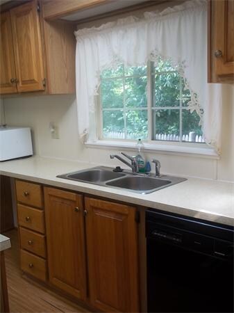 11 Baywood St, Rockland, MA 02370 - photo 4