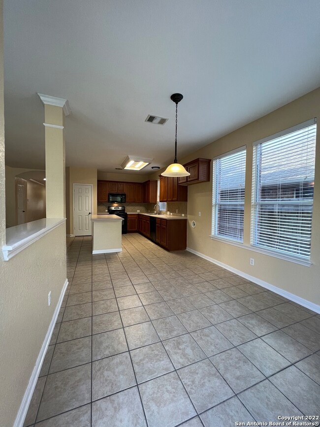 24427 Flint Creek, San Antonio, TX 78255 - photo 5