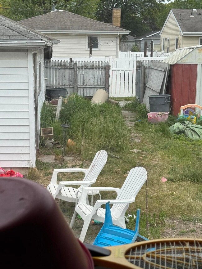 139 N Dwiggins St, Griffith, IN 46319 - photo 3