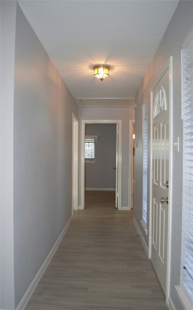 7938 Yellow Pine Dr, Houston, TX 77040 - photo 2