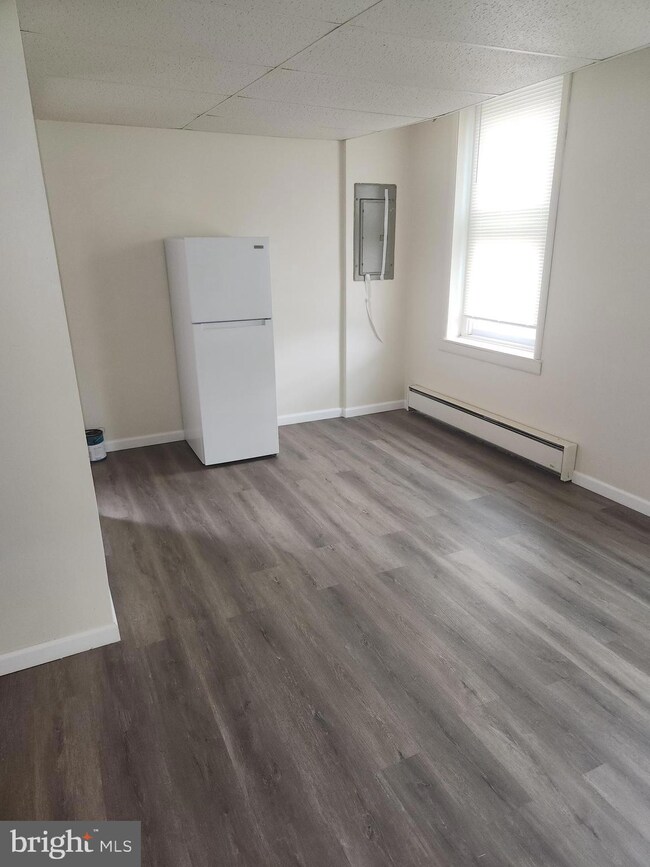 5025 Penn St unit 2F, Philadelphia, PA 19124 - photo 2