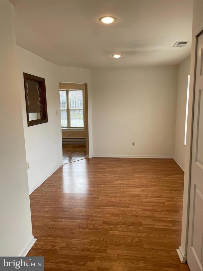 8H Brookline Ct, Princeton, NJ 08540 - photo 5