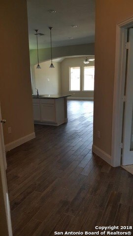 9718 Bricewood Oak, San Antonio, TX 78254 - photo 3