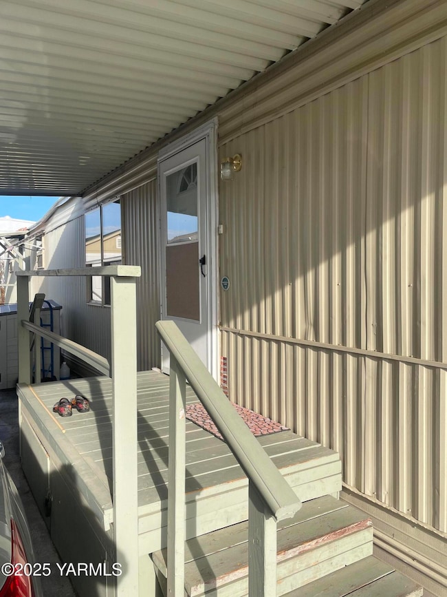 8301 Tieton Dr unit 86, Yakima, WA 98908 - photo 4