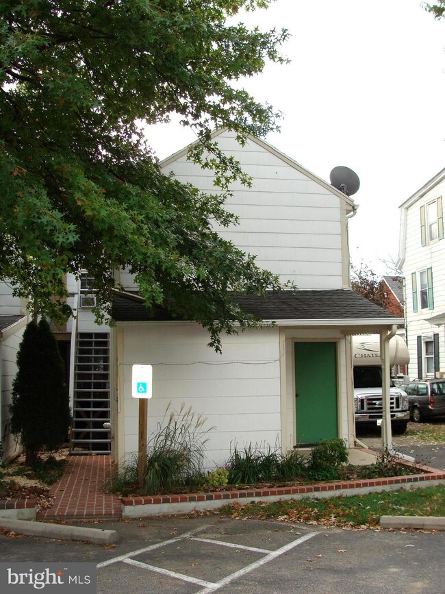 308 Park Row, Chestertown, MD 21620 - photo 3