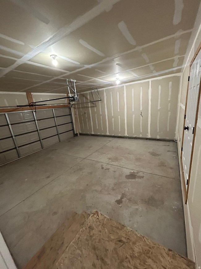 472 E 640 S, Vernal, UT 84078 - photo 2