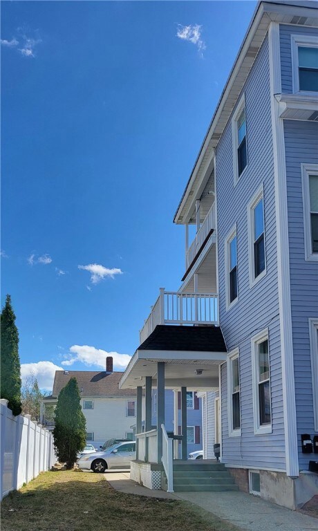 168 Cross St, Central Falls, RI 02863 - photo 6