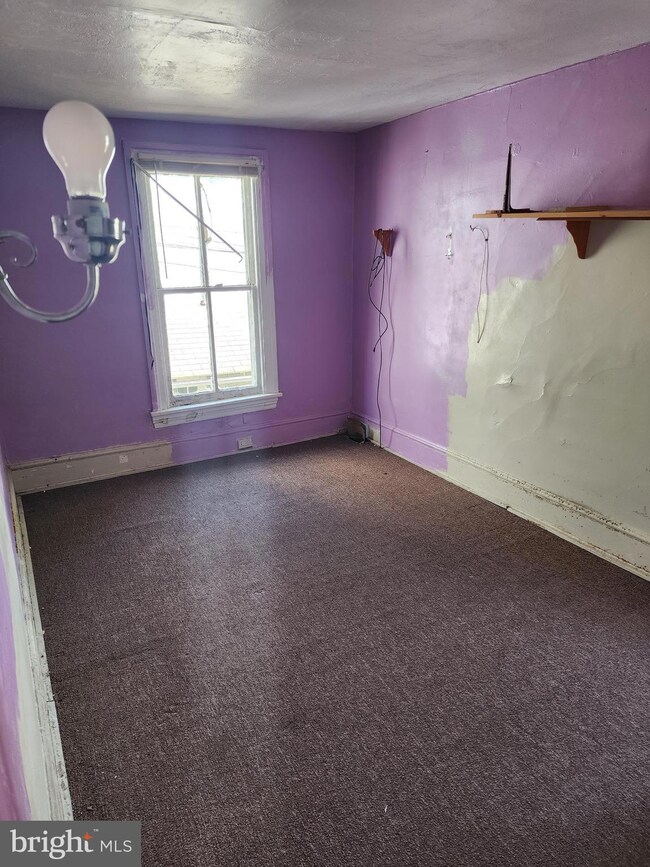 351 Union Aly, Pottstown, PA 19464 - photo 6