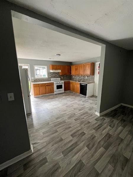 4402 Highland Rd, Decatur, GA 30035 - photo 4