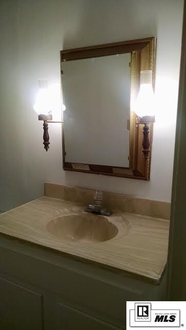 419 Garfield St, Bastrop, LA 71220 - photo 5