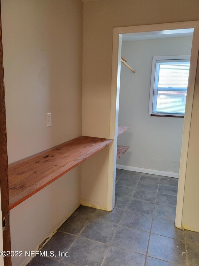 2217 Betsy Dr, Jacksonville, FL 32210 - photo 6