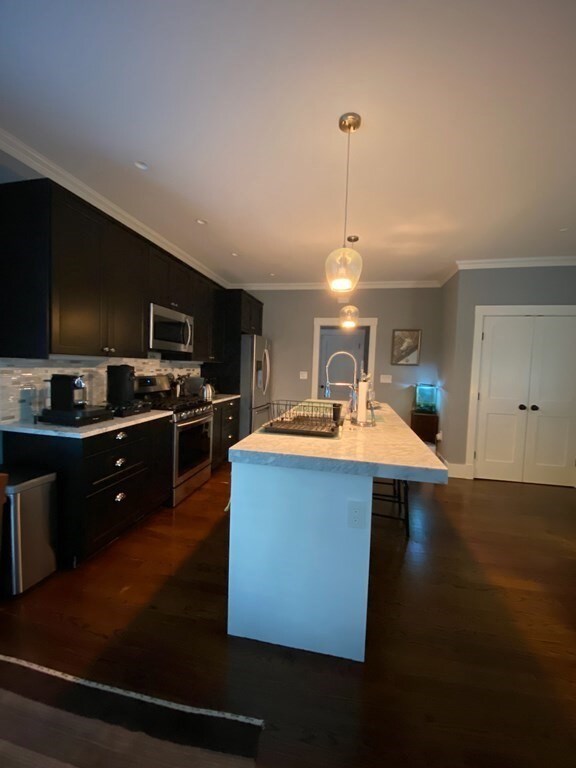 49 Cottage St unit 2, Newton Upper Falls, MA 02464 - photo 3