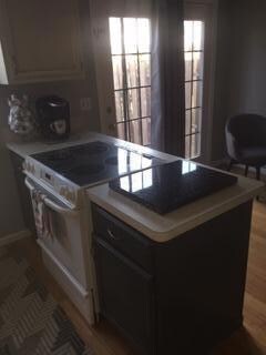 Cooktop/Kitchen