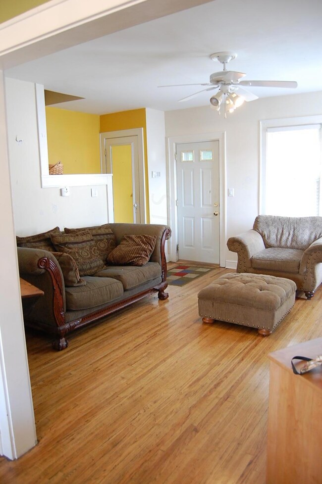 859 Kleiner Ave unit 859, Columbus, OH 43215 - photo 5