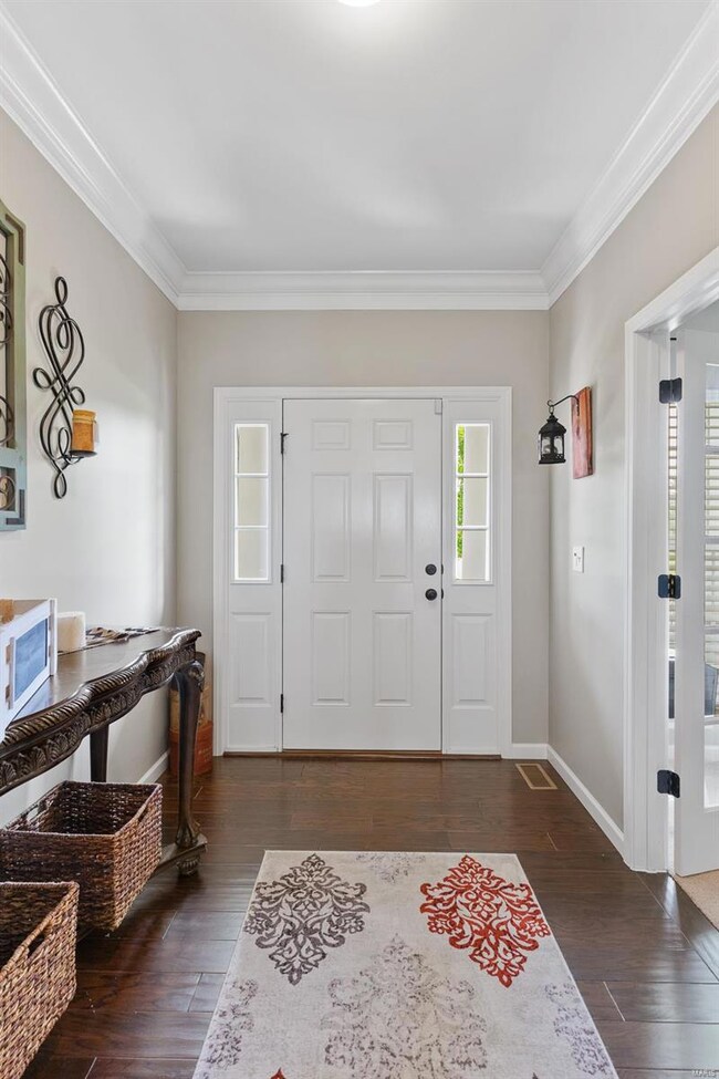 Entry foyer. 9' ceilings throughout main level.