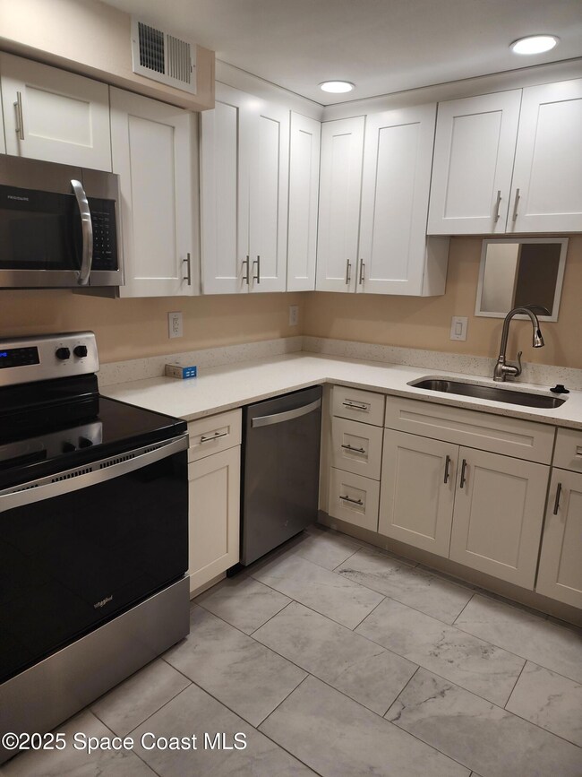 2700 N Highway A1a unit 19-101, Indialantic, FL 32903 - photo 5