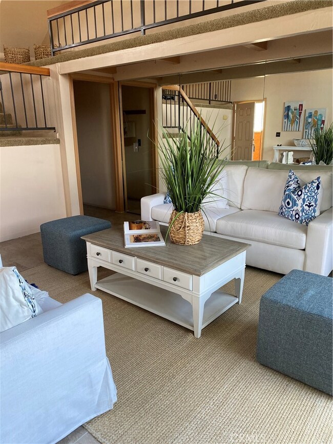2503 Rockefeller Ln unit C, Redondo Beach, CA 90278 - photo 3