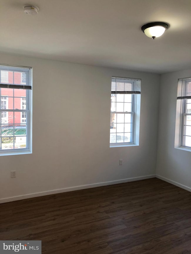 327 Park Ave unit 2, Baltimore, MD 21201 - photo 3