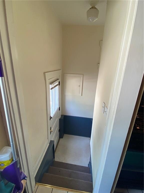 217 W 10th St S, Newton, IA 50208 - photo 6