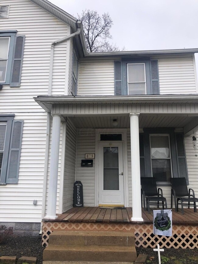 619 E Mulberry St, Lancaster, OH 43130 - photo 2