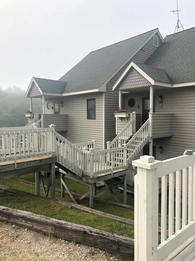 6E9559AF-FF7D-43D3-B139-3994F098904E