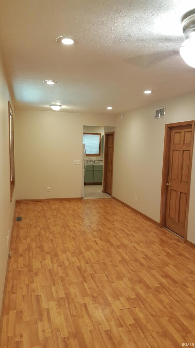 522 Howard St, South Bend, IN 46617 - photo 3