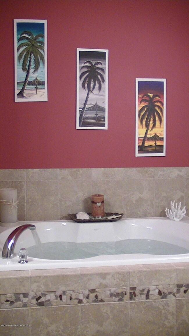 904 Abby Rd unit 904, Middletown, NJ 07748 - photo 7