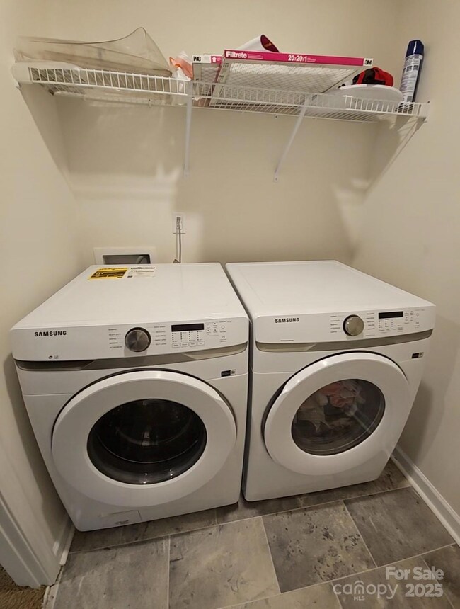 324 Gaines Rd, Clover, SC 29710 - photo 4