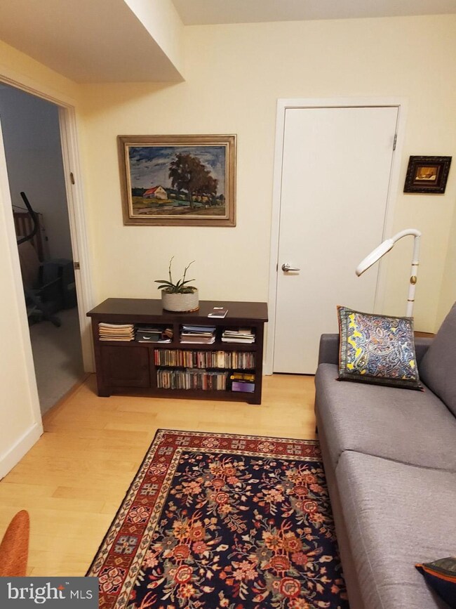 Ventana unit 205, Washington, DC 20004 - photo 7