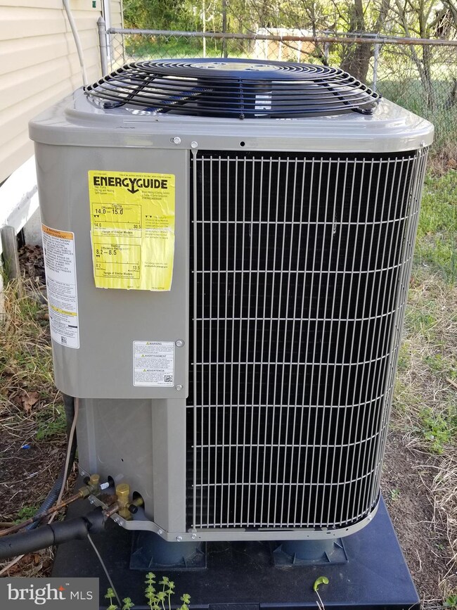 904 Genine Dr, Glen Burnie, MD 21060 - photo 5