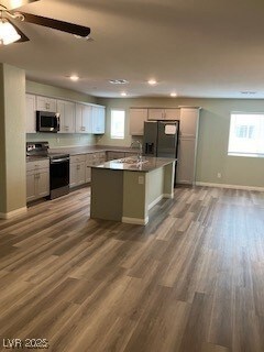 2846 Blue Mosaic Ln unit 4, Las Vegas, NV 89183 - photo 3