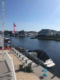 1459paullookingdownlagoon