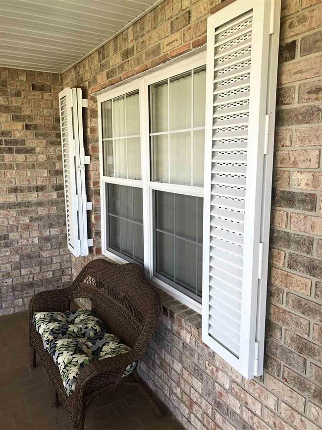 2411 Ursula Ln, Pensacola, FL 32526 - photo 5