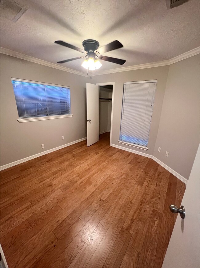 29215 Loddington St, Spring, TX 77386 - photo 4