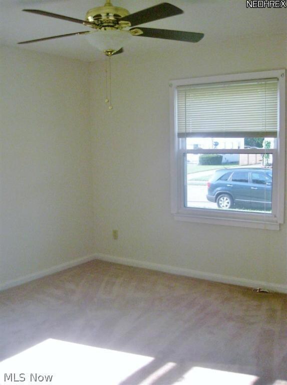 2558 E 37th St, Lorain, OH 44055 - photo 5