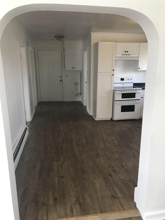 12 Oak St, Biddeford, ME 04005 - photo 6