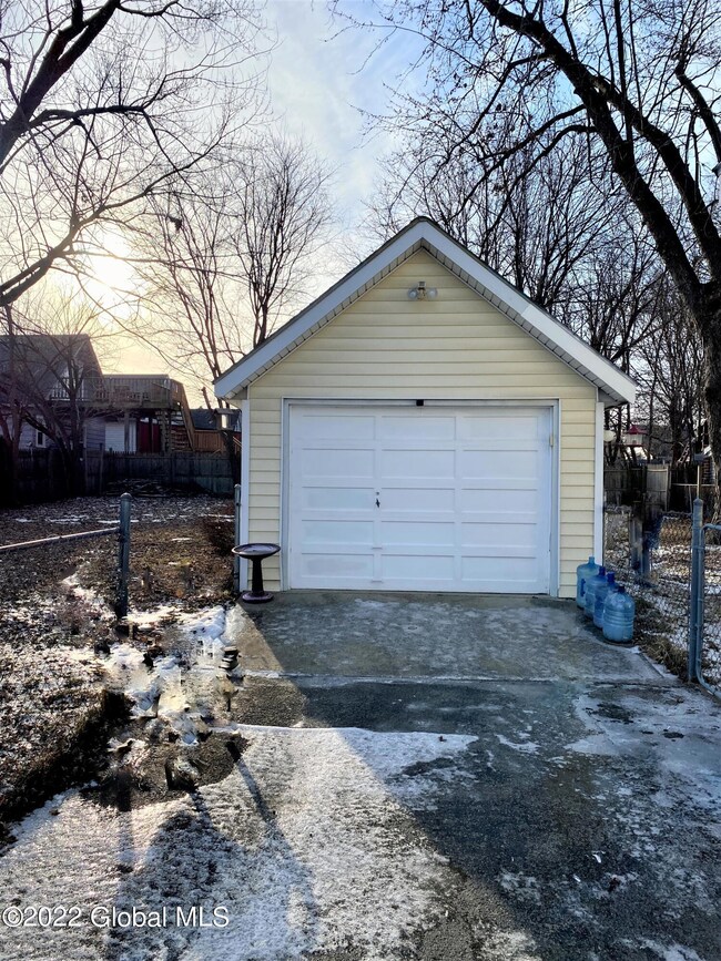 Vischer Garage