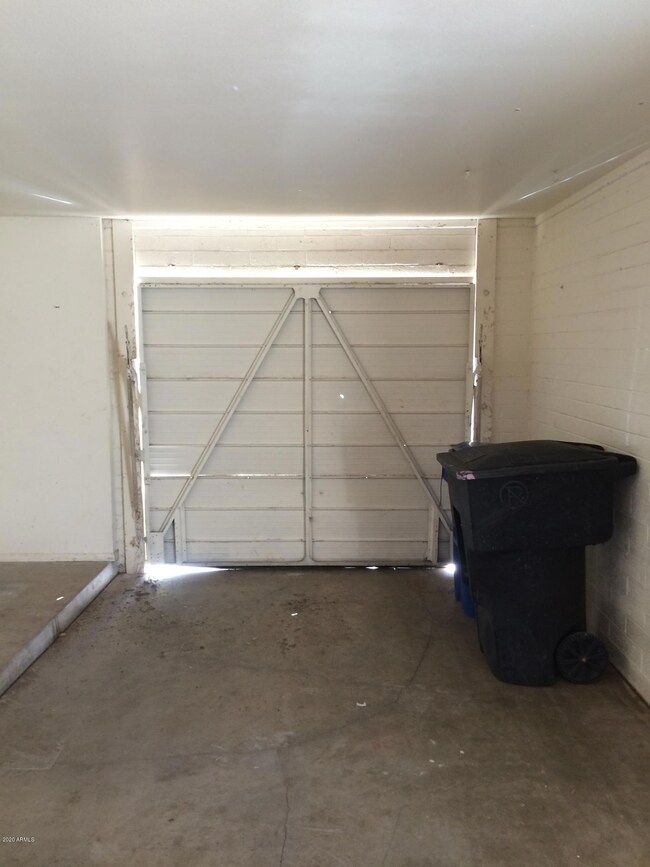 move-in pictures 258