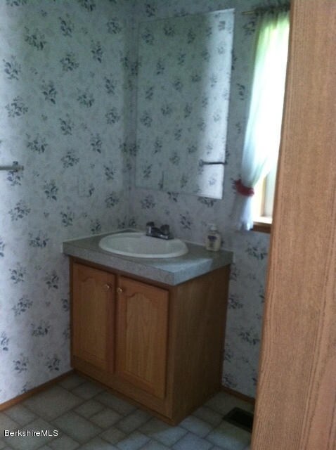 497 Loop Rd, Savoy, MA 01256 - photo 5