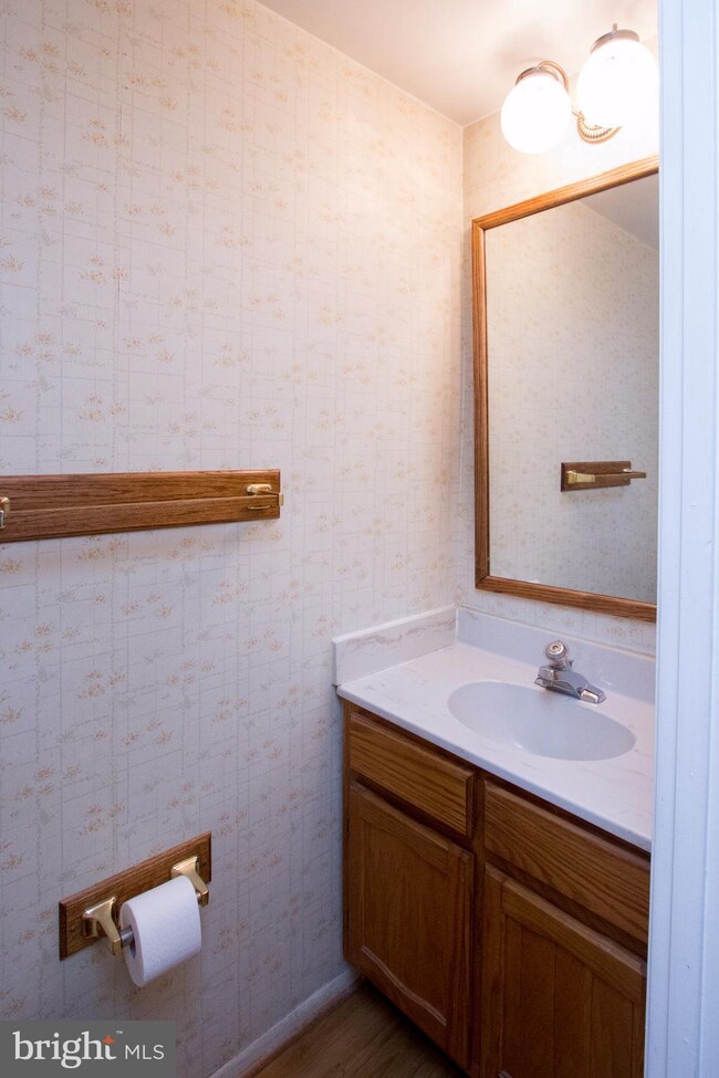 7020 Palamar Terrace, Lanham, MD 20706 - photo 7