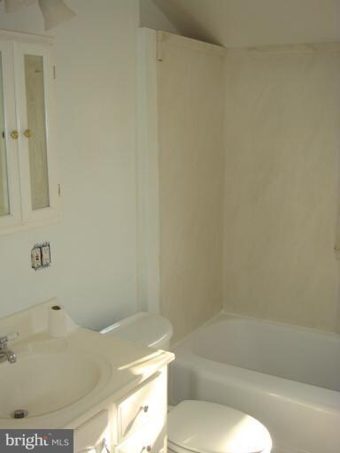 1667 Yakona Rd, Towson, MD 21286 - photo 5