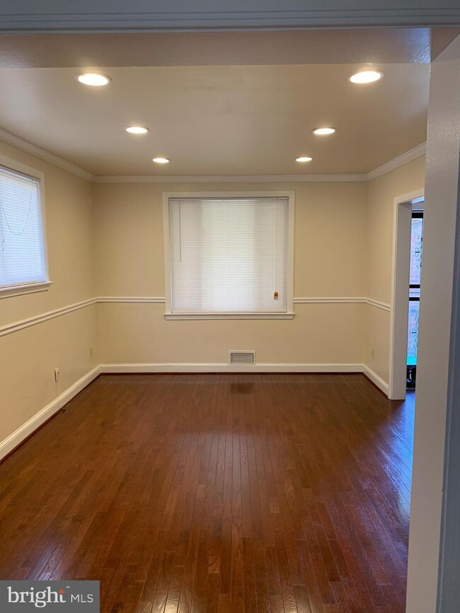 15 55th St SE, Washington, DC 20019 - photo 6