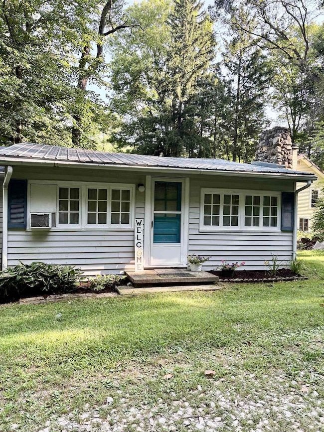 320 Ln 110 Hamilton Lake, Hamilton, IN 46742 - photo 2