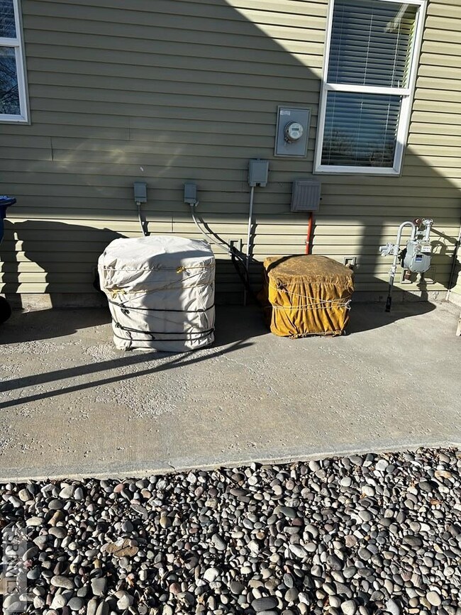 29 S 500 W, Blackfoot, ID 83221 - photo 5