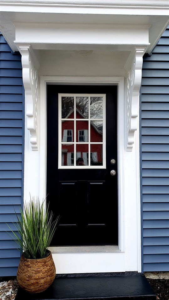 51 Tremont St, Concord, NH 03301 - photo 2