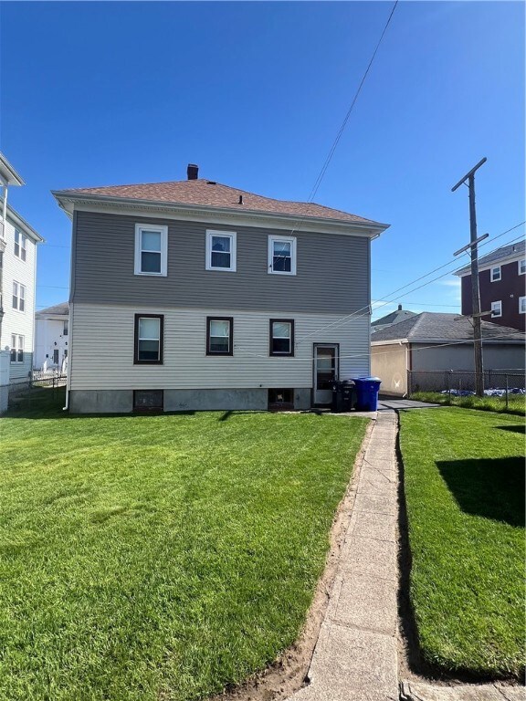 78 Margaret St, Pawtucket, RI 02860 - photo 3