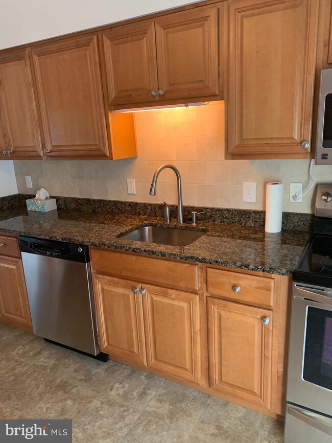 580 Evans Ave, Warrenton, VA 20186 - photo 5