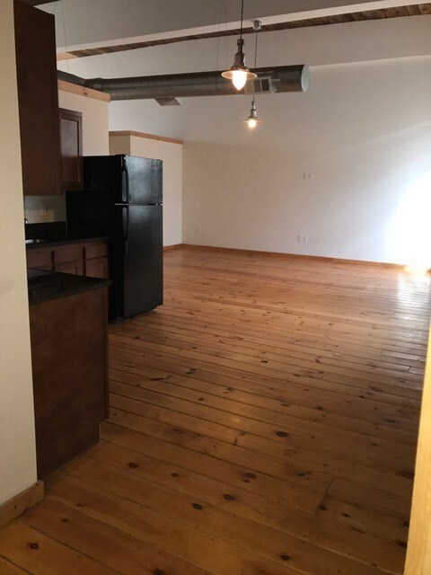 125 Goff Ave, Pawtucket, RI 02860 - photo 5